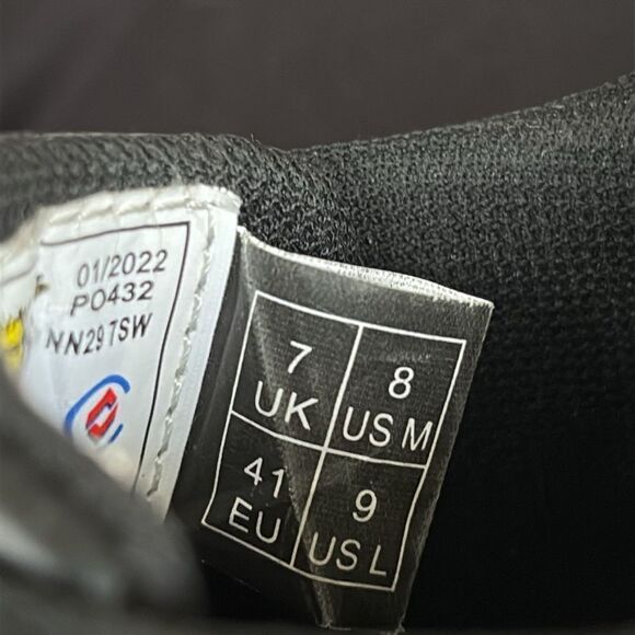 Dr. Martens Black Noir Leather Anti Slip Safety Shoes Air Wair Comfort Unisex - Picture 15 of 15